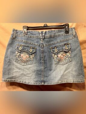 Vintage Y2K Angels Rhinestone Bedazzled Denim Mini Skirt 13, great condition!